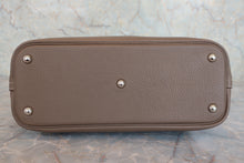 将图片加载到图库查看器，HERMES／BOLIDE 31 Clemence leather Etoupe gray □O刻印 Shoulder bag 800050095
