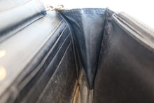 Load image into Gallery viewer, CHANEL CC mark chain wallet Caviar skin Black/Gold hadware Shoulder bag 700090052
