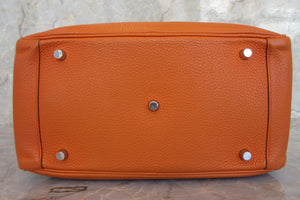 HERMES／エルメス リンディ30 トリヨンクレマンス オレンジ □N刻印 ショルダーバッグ 700030284