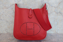 将图片加载到图库查看器，HERMES EVELYNE 2PM Epsom leather Rouge garance □I刻印 Shoulder bag 800050051
