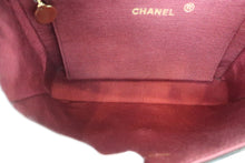 Load image into Gallery viewer, CHANEL Bias stitch chain shoulder bag Lambskin Black/Gold hadware Shoulder bag 600040083
