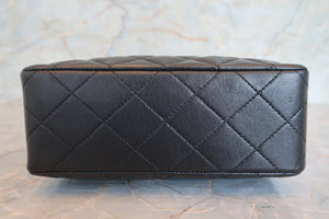 CHANEL/シャネル マトラッセチェーンショルダーバッグ ラムスキン ブラック/ゴールド金具 ショルダーバッグ 700090099