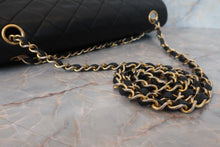 Load image into Gallery viewer, CHANEL Bias stitch chain shoulder bag Lambskin Black/Gold hadware Shoulder bag 600040083
