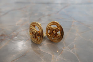 CHANEL CC mark earring Gold plate Gold Earring 500110055