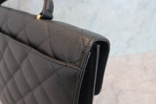 將圖片載入圖庫檢視器 CHANEL/シャネル マトラッセハンドバッグ キャビアスキン ブラック/ゴールド金具 ハンドバッグ 700070038

