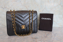 画像をギャラリービューアに読み込む, CHANEL/シャネル マドモアゼルVステッチチェーンショルダーバッグ ラムスキン ブラック/ゴールド金具 ショルダーバッグ 800070197
