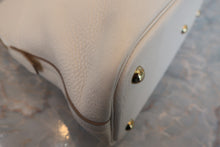 将图片加载到图库查看器，HERMES／BOLIDE 31 Clemence leather Craie A刻印 Shoulder bag 800030210
