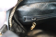 Load image into Gallery viewer, CHANEL Matelasse fringe chain shoulder bag Lambskin Black/Gold hadware Shoulder bag 600040133
