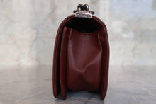 Load image into Gallery viewer, CHANEL Mini LeBOY CHANEL chain shoulder bag Lambskin Brown/Silver hadware Shoulder bag 700120025
