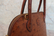 Load image into Gallery viewer, HERMES／BOLIDE 27 Ostrich lether Brown 〇Y Engraving Shoulder bag 800060121
