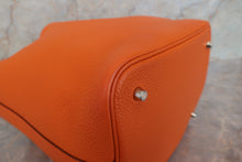 Load image into Gallery viewer, HERMES PICOTIN LOCK MM Clemence leather Orange □O Engraving Hand bag 600120186
