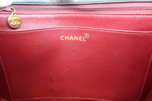 画像をギャラリービューアに読み込む, CHANEL/シャネル マドモアゼルVステッチチェーンショルダーバッグ ラムスキン ブラック/ゴールド金具 ショルダーバッグ 800070197

