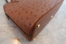 Load image into Gallery viewer, HERMES／BOLIDE 27 Ostrich lether Brown 〇Y Engraving Shoulder bag 800060121
