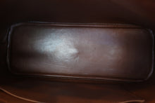 Load image into Gallery viewer, HERMES／BOLIDE 27 Ostrich lether Brown 〇Y Engraving Shoulder bag 800060121
