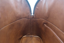 Load image into Gallery viewer, HERMES／BOLIDE 27 Ostrich lether Brown 〇Y Engraving Shoulder bag 800060121
