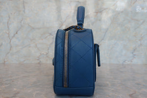 CHANEL/シャネル ココマーク2WAYバッグ ラムスキン ブルー/ゴールド金具 ショルダーバッグ 700050126