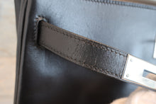 画像をギャラリービューアに読み込む, HERMES／エルメス ケリー32 ボックスカーフ ブラック □E刻印 ハンドバッグ 700070052
