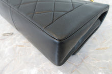 将图片加载到图库查看器，CHANEL/香奈儿 戴妃 CF 链条包 羊皮 Black/Gold hadware(黑色/金色金属) 肩背包 700060157

