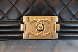 CHANEL LeBOY CHANEL chain shoulder bag Lambskin Black/Goldr hadware Shoulder bag 700090091