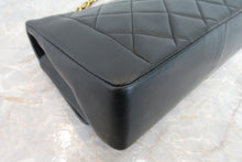 将图片加载到图库查看器，CHANEL/香奈儿 戴妃 CF 链条包 羊皮 Black/Gold hadware(黑色/金色金属) 肩背包 700060157
