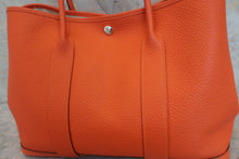 Load image into Gallery viewer, HERMES GARDEN PARTY PM Country leather Capucine T Engraving Tote bag 600040108
