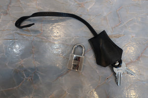 HERMES／エルメス ケリー32 ボックスカーフ ブラック □E刻印 ハンドバッグ 700070052