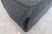 将图片加载到图库查看器，CHANEL/香奈儿 CF 梯形 手提包 荔枝皮 Black/Gold hadware(黑色/金色金属) 手提包 800030136
