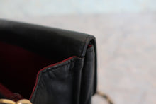 將圖片載入圖庫檢視器 CHANEL/シャネル マトラッセＷフラップチェーンショルダーバッグ ラムスキン ブラック/ゴールド金具 ショルダーバッグ 800070122

