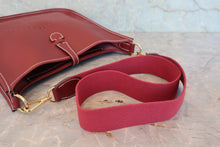 将图片加载到图库查看器，HERMES  EVELYNE1 PM Chamonix leather Rouge H □D刻印 Shoulder bag 800060212
