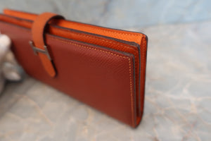 HERMES Bearn Soufflet Epsom leather Brique/Orange □P Engraving Wallet 600040115