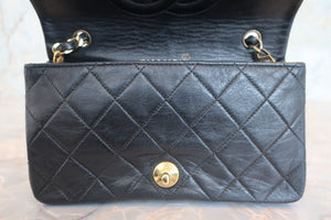 CHANEL/シャネル ミニマトラッセチェーンショルダーバッグ ラムスキン ブラック/ゴールド金具 ショルダーバッグ 700070021