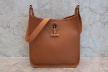 画像をギャラリービューアに読み込む, HERMES／エルメス ヴェスパPM クシュベル ゴールド □A刻印 ショルダーバッグ 800010094
