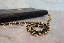 将图片加载到图库查看器，CHANEL/香奈儿 CF 按压锁 链条包 羊皮 Black/Gold hardware(黑色/金色金属) 肩背包 800090169
