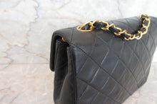 将图片加载到图库查看器，CHANEL/香奈儿 迷你CF 单盖 链条包 羊皮 Black/Gold hadware(黑色/金色金属) 肩背包 700060145
