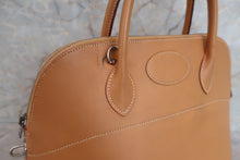 Load image into Gallery viewer, HERMES BOLIDE 35 Box carf leather Natural □C Engraving Shoulder bag 600070027
