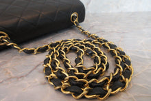 将图片加载到图库查看器，CHANEL/香奈儿 迷你CF 单盖 链条包 羊皮 Black/Gold hadware(黑色/金色金属) 肩背包 700060145
