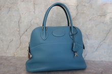 Load image into Gallery viewer, HERMES／BOLIDE 31 Clemence leather Blue jean □O Engraving Hand bag 700120075
