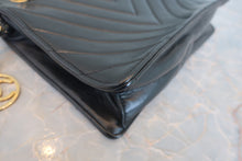 画像をギャラリービューアに読み込む, CHANEL/シャネル Vステッチチェーンショルダーバッグ ラムスキン ブラック/ゴールド金具 ショルダーバッグ 800030145
