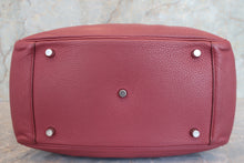 Load image into Gallery viewer, HERMES LINDY 30 Clemence leather Bois de rose □O Engraving Shoulder bag 700090129
