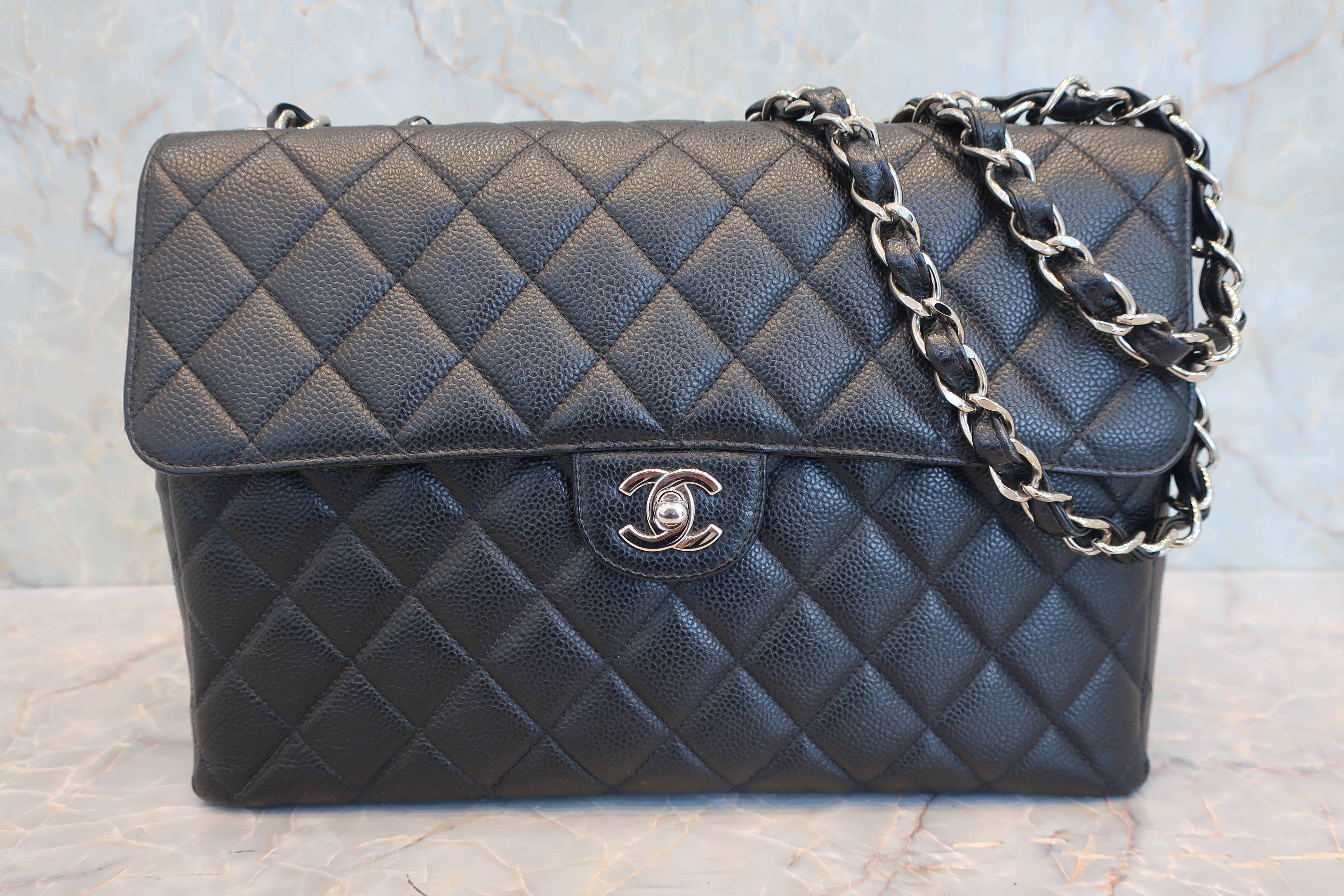 キャベツです  正規品 CHANEL マトラッセ チェーンバッグ CHANEL - キャベツ様 CHANEL💕チェーンアラウンド ショルダーバッグの