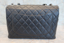 Load image into Gallery viewer, CHANEL Medium Matelasse single flap double chain shoulder bag Caviar skin Black/Silver hadware Shoulder bag 800020197
