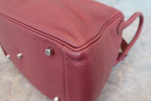 Load image into Gallery viewer, HERMES LINDY 30 Clemence leather Bois de rose □O Engraving Shoulder bag 700090129

