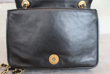 Load image into Gallery viewer, CHANEL CC Chain shoulder Lambskin Black/Gold hadware Shoulder bag 800070171
