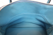 Load image into Gallery viewer, HERMES／BOLIDE 31 Clemence leather Blue jean □O Engraving Hand bag 700120075

