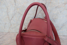Load image into Gallery viewer, HERMES LINDY 30 Clemence leather Bois de rose □O Engraving Shoulder bag 700090129
