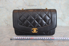 將圖片載入圖庫檢視器 CHANEL/シャネル ダイアナマトラッセチェーンショルダーバッグ ラムスキン ブラック/ゴールド金具 ショルダーバッグ 800080080

