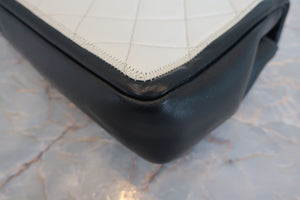 CHANEL/シャネル マトラッセチェーンショルダーバッグ ラムスキン ブラック/ホワイト/ゴールド金具 ショルダーバッグ 700070047