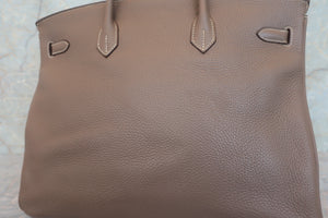 HERMES BIRKIN 40 Clemence leather Etoupe gray □J Engraving Hand bag 600050164