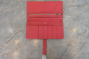 HERMES／エルメス ベアンスフレ シェーブル ローズアザレ A刻印 財布 700020122