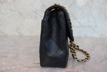 将图片加载到图库查看器，CHANEL/香奈儿 CF 链条包 羊皮 Black/Gold hardware(黑色/金色金属) 肩背包 800090198
